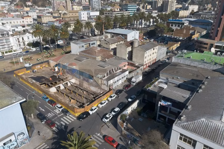 Terreno estratégico frente a av. brasil - Imagen 12