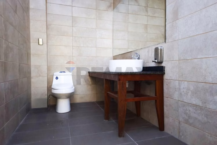 Edificio comercial 975 m² en av. brasil