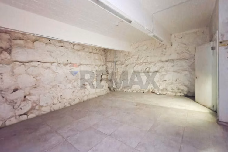 Edificio comercial 975 m² en av. brasil