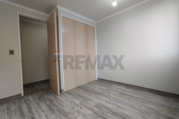 Vendo bello depto 2d 2b est metro sta ana