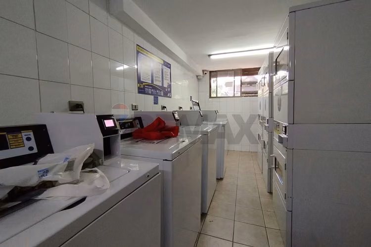 Vendo bello depto 2d 2b est metro sta ana