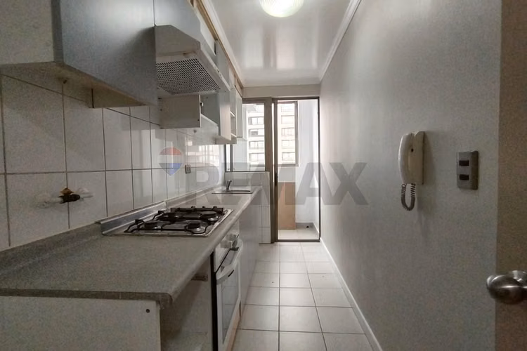 Vendo bello depto 2d 2b est metro sta ana