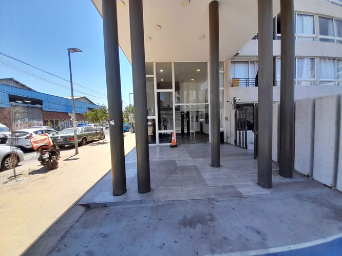 Edificio de 17 Pisos, Studio en Piso 6 (171369)