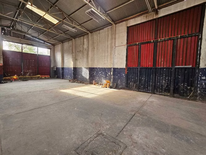 Propiedad industrial en venta 528 m² – Galpón (171364)