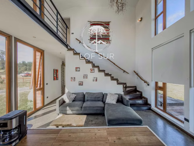 En Venta Espectacular Casa Duplex y Parcela (171359)