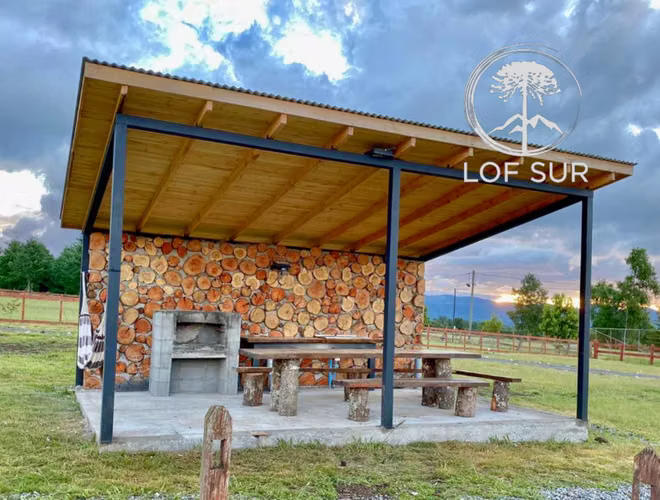 En Venta Espectacular Casa Duplex y Parcela (171359)