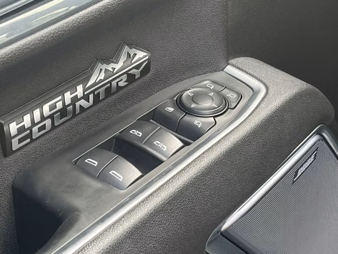 Chevrolet Silverado 3.0 Td High Country At 4x4...