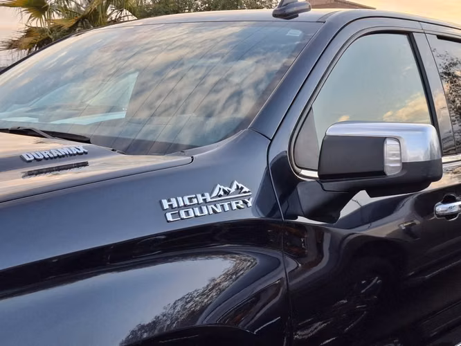 CHEVROLET SILVERADO 2024