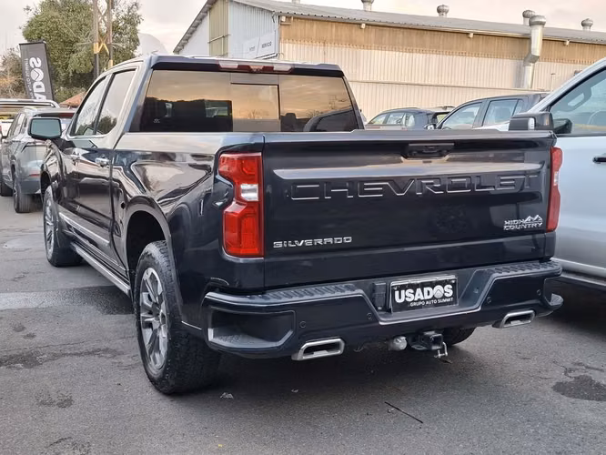 CHEVROLET SILVERADO 2024