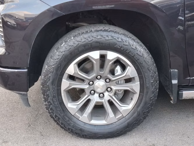 CHEVROLET SILVERADO 2024