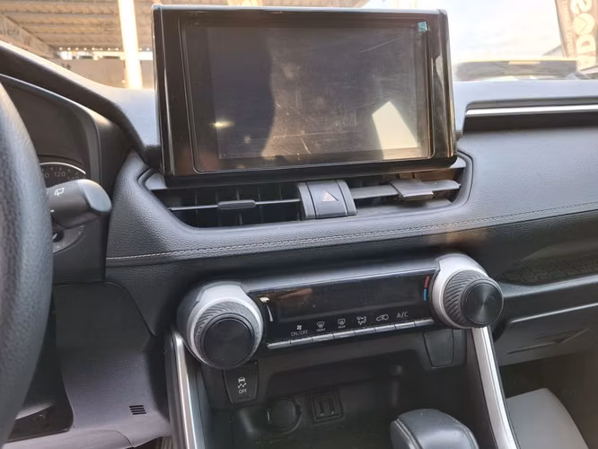 TOYOTA RAV4 2022