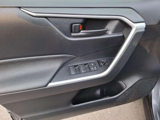 TOYOTA RAV4 2022