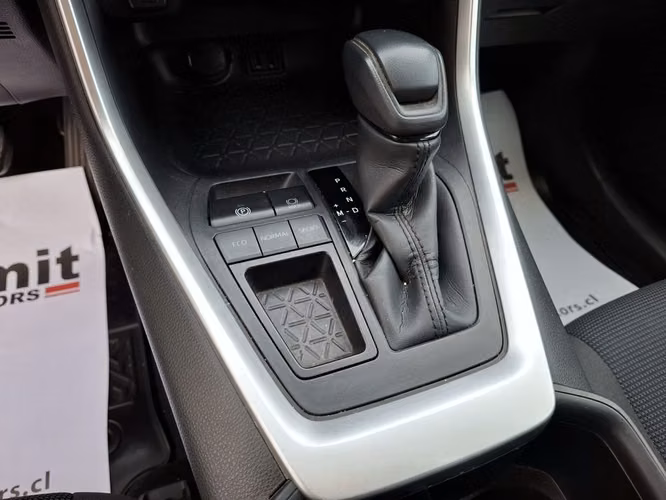 TOYOTA RAV4 2022