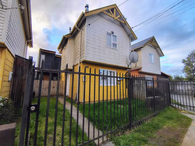 Arriendo Casa 2 Pisos - Brisas de la Ribera  (171419)