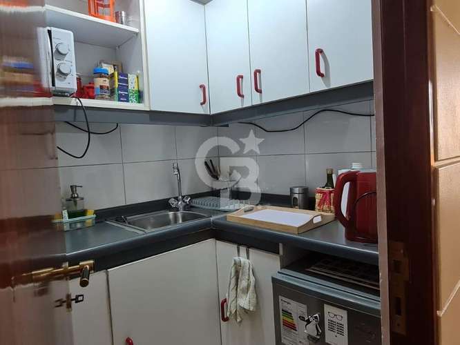 Arriendo Privado Exclusivo en El Golf – Profesionales.cbg