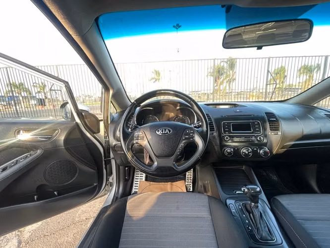 KIA CERATO 2015