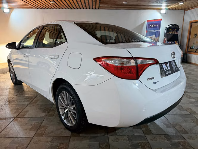 TOYOTA COROLLA LE CVT