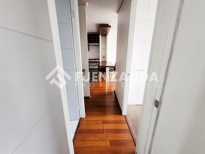 Venta departamento Santiago 2D 2B + E + B Metro Santa Isabel