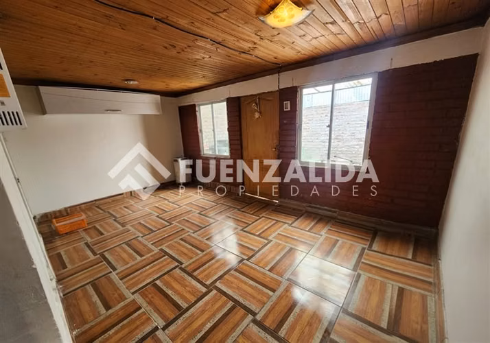 Venta casa Cerro Navia 3D 1B + E 100 mt2