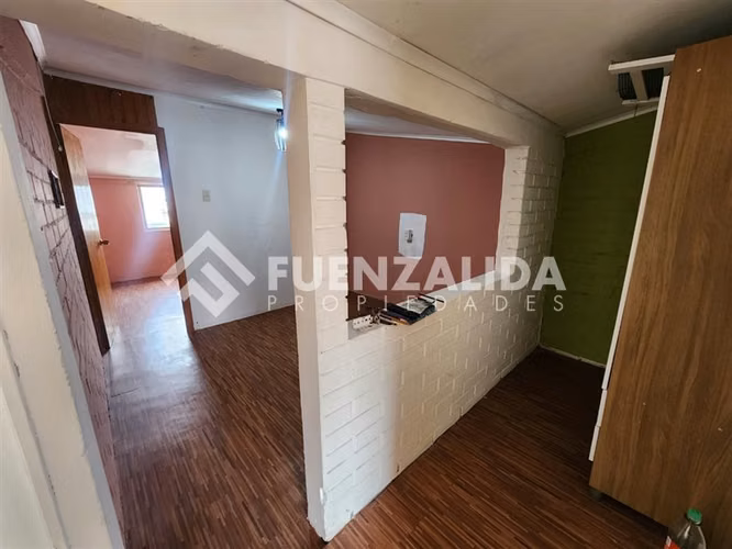 Venta casa Cerro Navia 3D 1B + E 100 mt2