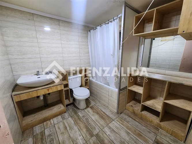 Venta casa Cerro Navia 3D 1B + E 100 mt2