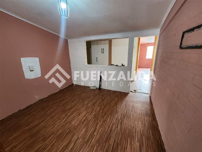 Venta casa Cerro Navia 3D 1B + E 100 mt2