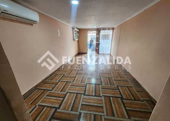 Venta casa Cerro Navia 3D 1B + E 100 mt2