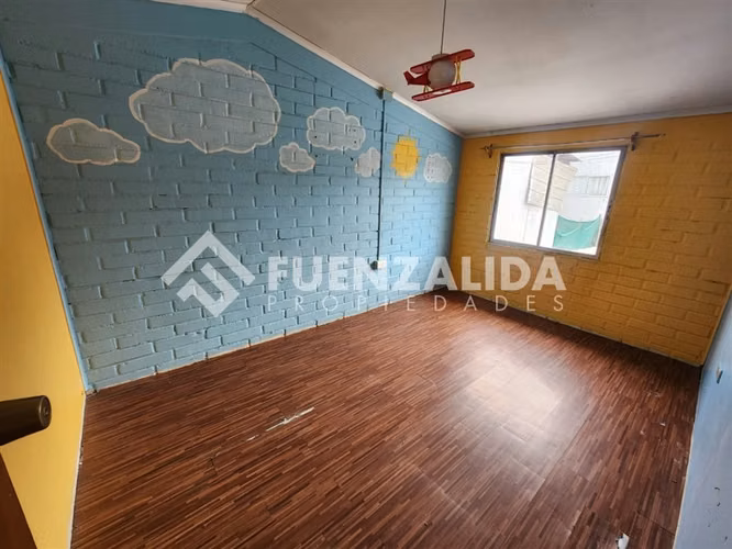 Venta casa Cerro Navia 3D 1B + E 100 mt2