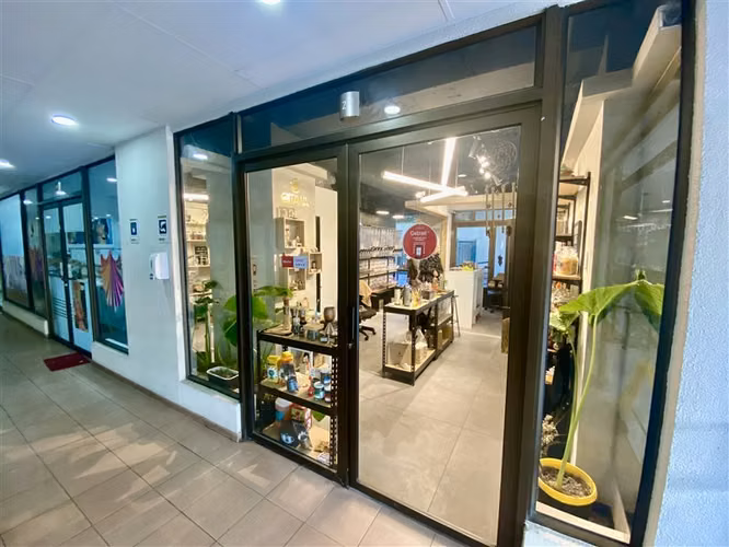 Local Comercial en arriendo en Vitacura