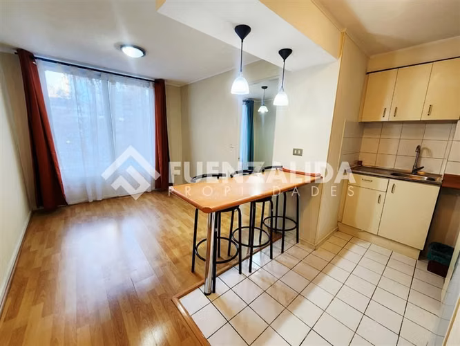 Venta departamento Santiago 28mt2 1D+E+B Metro Irarrazaval