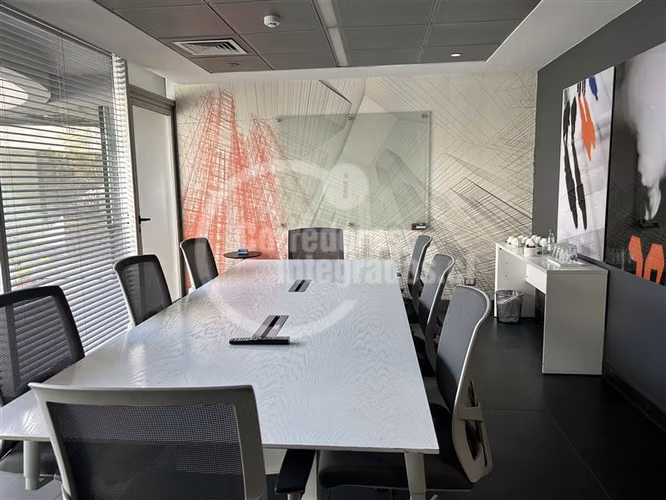 Oficina en arriendo en Vitacura