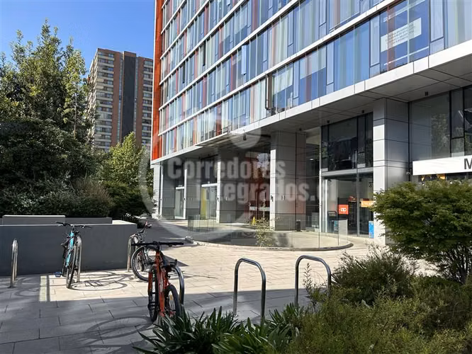 Oficina en arriendo en Vitacura