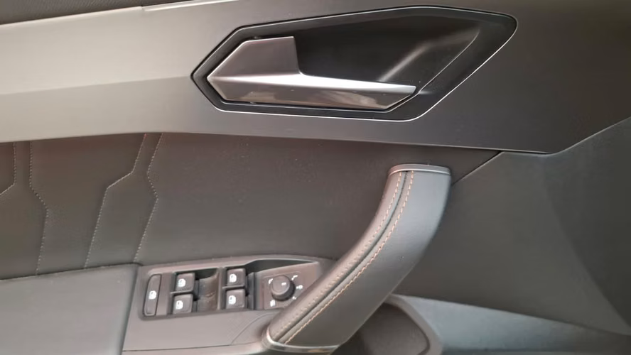 CUPRA FORMENTOR TSI 2.0 AT 2024