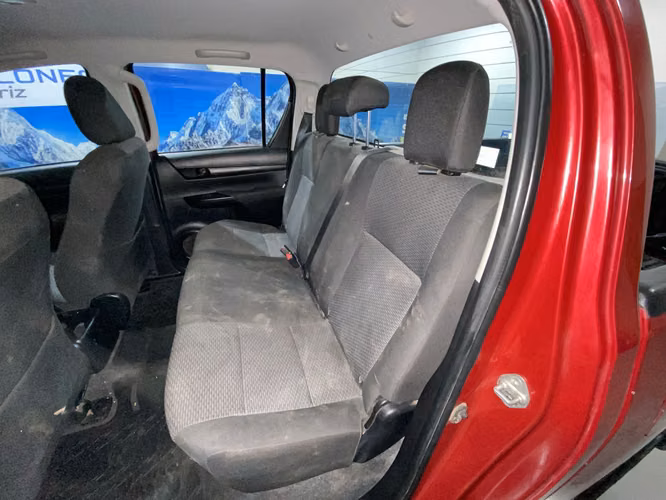 HILUX DX 4X2 SKZX89-SANTIAGO