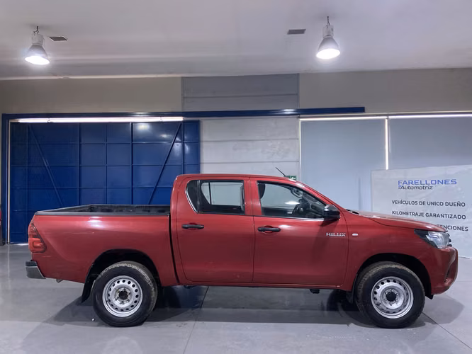 HILUX DX 4X4 SPPJ34-TEMUCO