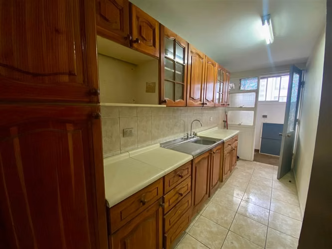 Departamento remodelado en venta de 3 dorm. en Santiago