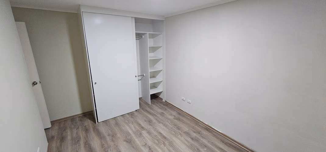 Arriendo departamento 1er piso