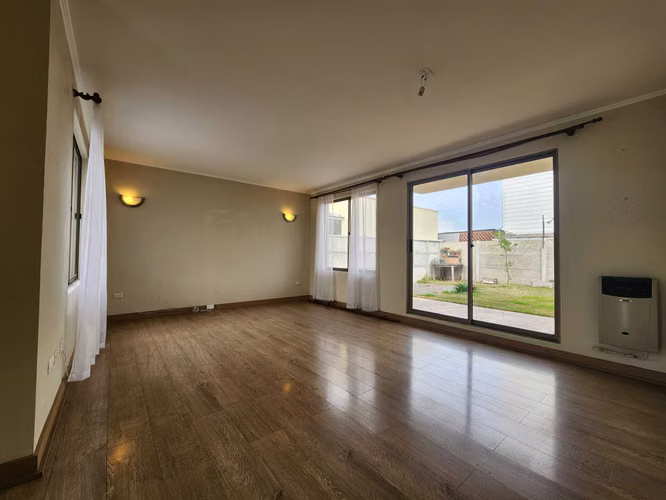 Amplia casa 3 dormitorios, 3 baños (171493) - Imagen 15