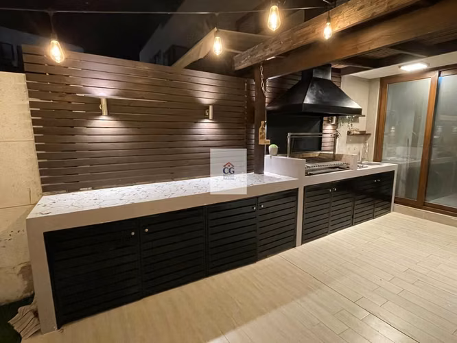 En Venta Townhouse Estilo Mediterráneo en Quebrada de Macul – Peñalolén  UF 7.890