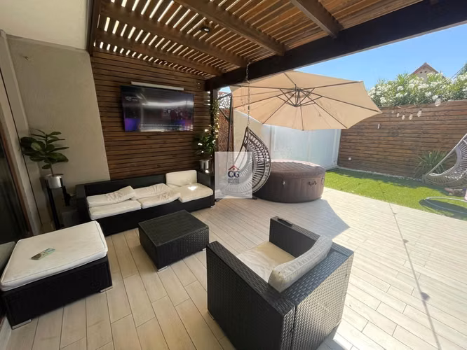 En Venta Townhouse Estilo Mediterráneo en Quebrada de Macul – Peñalolén  UF 7.890