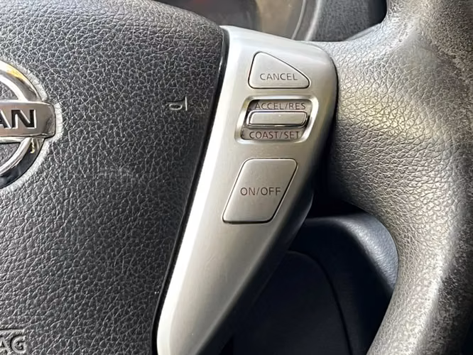 Nissan Versa 1.6L MT TAXI EJECUTIVO año 2016