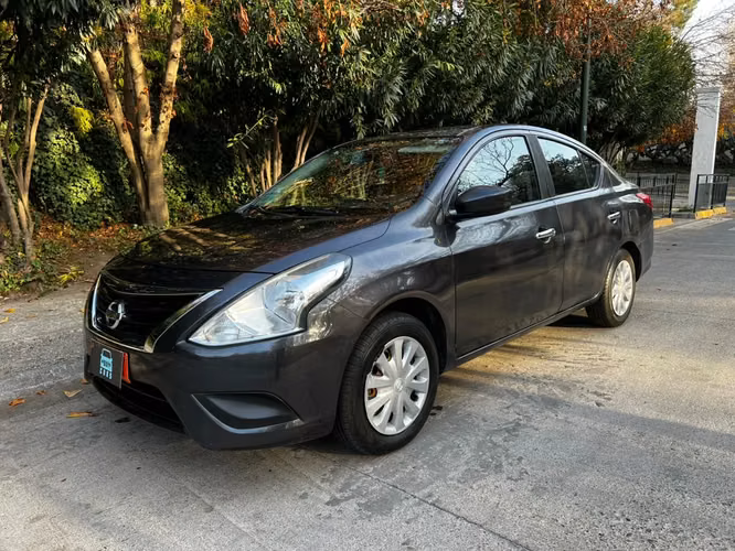Nissan Versa 1.6L MT TAXI EJECUTIVO año 2016