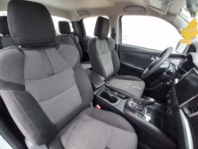 Mazda Bt-50 4X4 3.0 AUT 2024 - Imagen 20