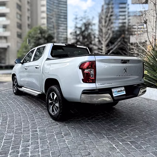 Peugeot Landtrek 2.2 ACTIVE BLUEHDI DIESEL 4X4 150HP AT 4P (2023)