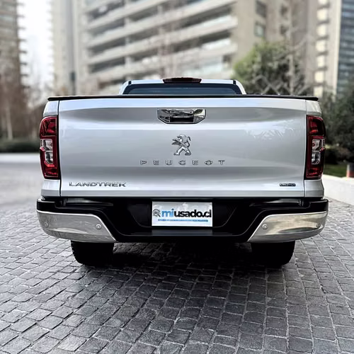 Peugeot Landtrek 2.2 ACTIVE BLUEHDI DIESEL 4X4 150HP AT 4P (2023)