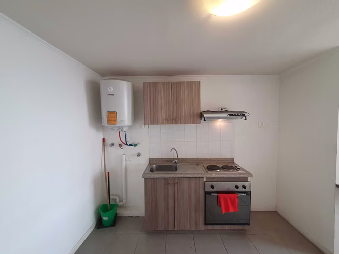 AMPLIO ESTUDIO CON BODEGA! A 3 CUADRAS METRO (171503)