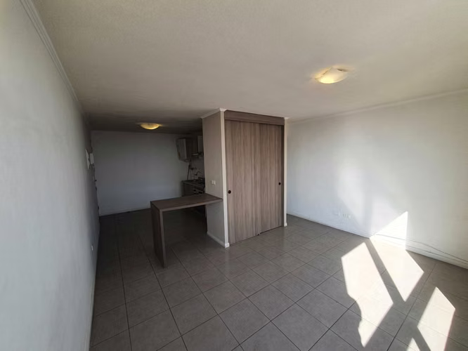 AMPLIO ESTUDIO CON BODEGA! A 3 CUADRAS METRO (171503)