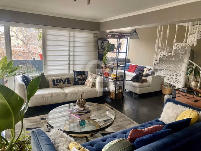Departamento Dúplex 2D2B +2E Av. Suecia Providencia