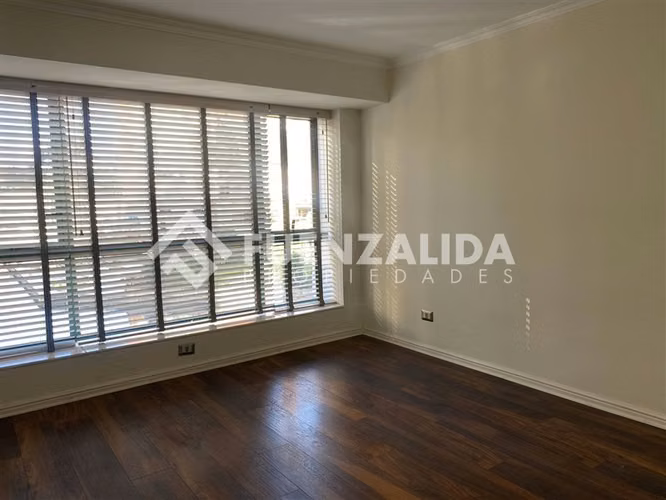 Departamento en arriendo de 3 dorm. en Viña del Mar