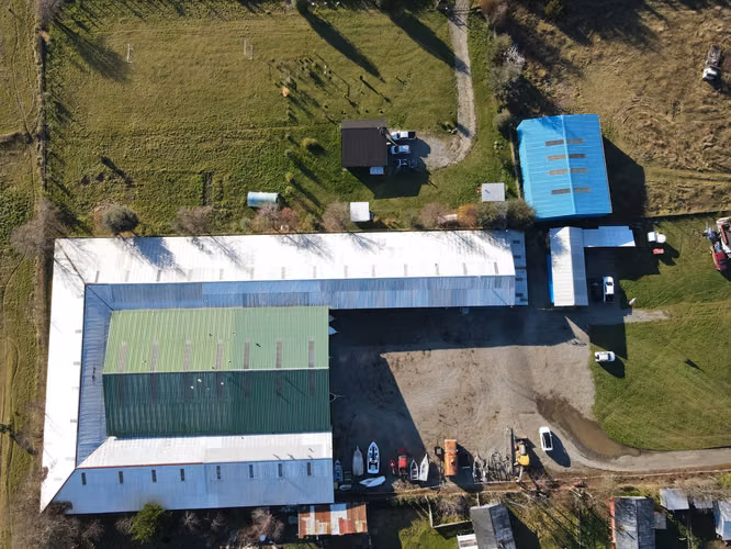 PANGUIPULLI SE VENDE GALPON NAUTICO CON CASA